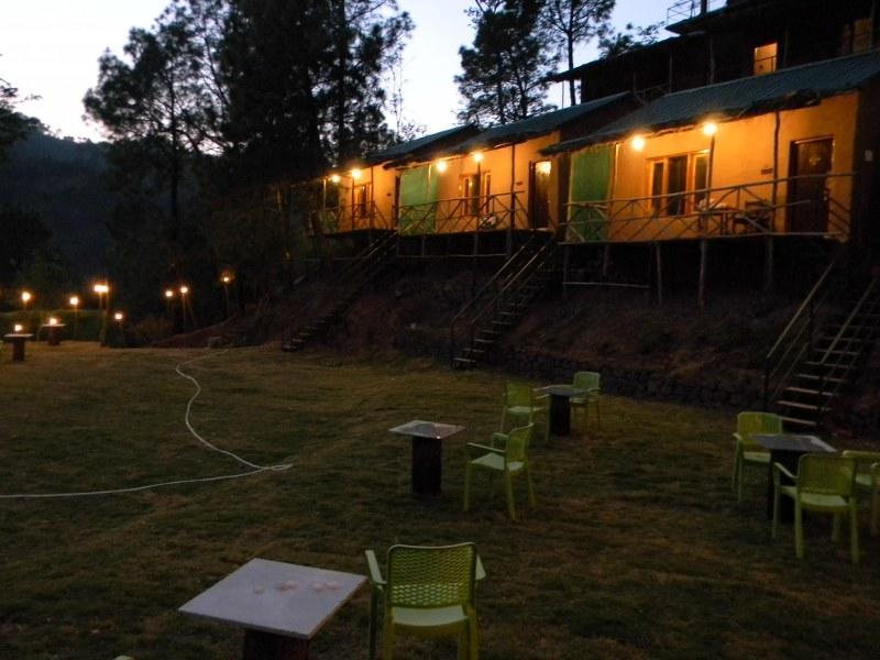 The Mud House Resort Касаули Екстериор снимка