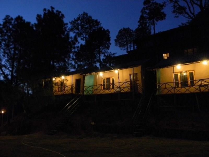 The Mud House Resort Касаули Екстериор снимка